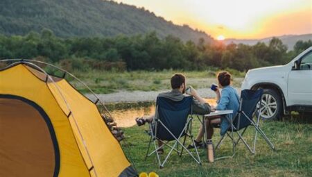 Doğa İçinde Minimalist Kamp