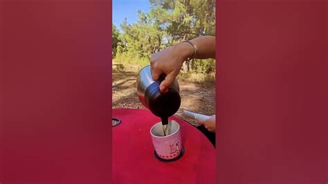 Kamp Alanında Müzik Keyfi